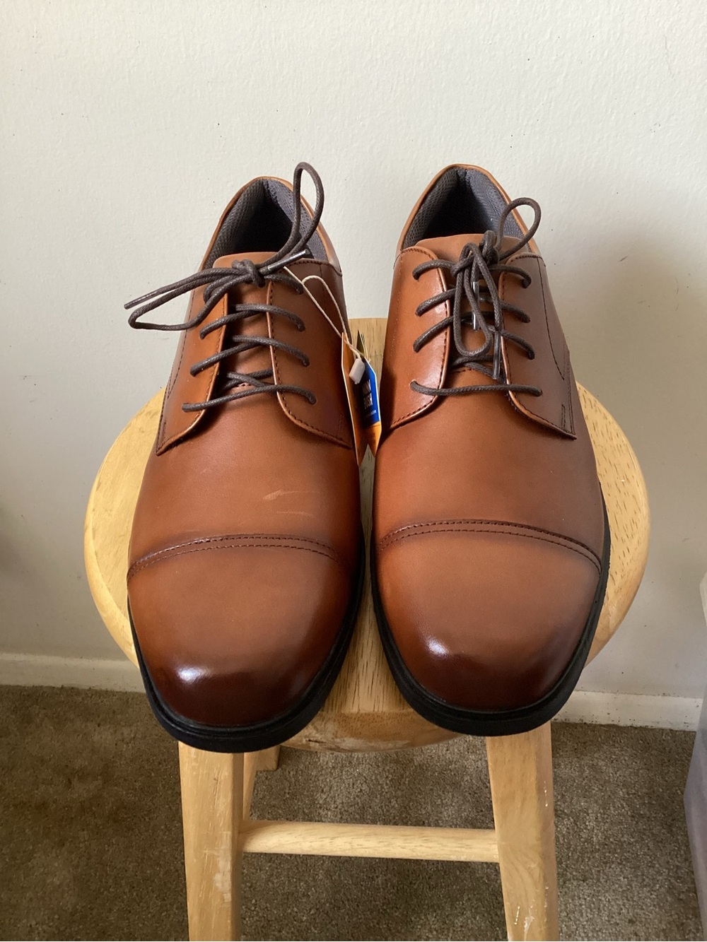 Nunn Bush Men's Tan Cap-Toe Lace-Up Oxfords